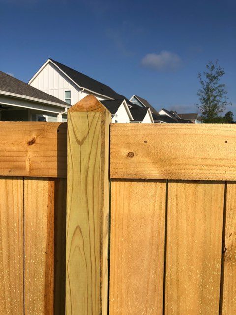 Reynolds Priv Post 2 fence installed by Shelby Fence Company in Alabaster, AL