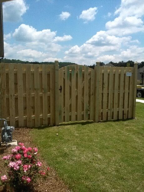 Shadowbox Straight With Arched Gate fence installed by Shelby Fence Company in Alabaster, AL